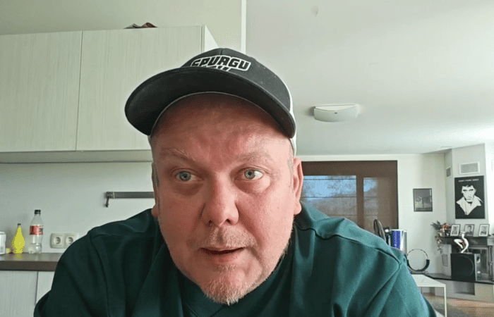 Pottukoira raivona lastensa kodin menetyksestä